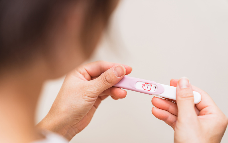 妊娠検査薬の陽性で妊娠を確認する